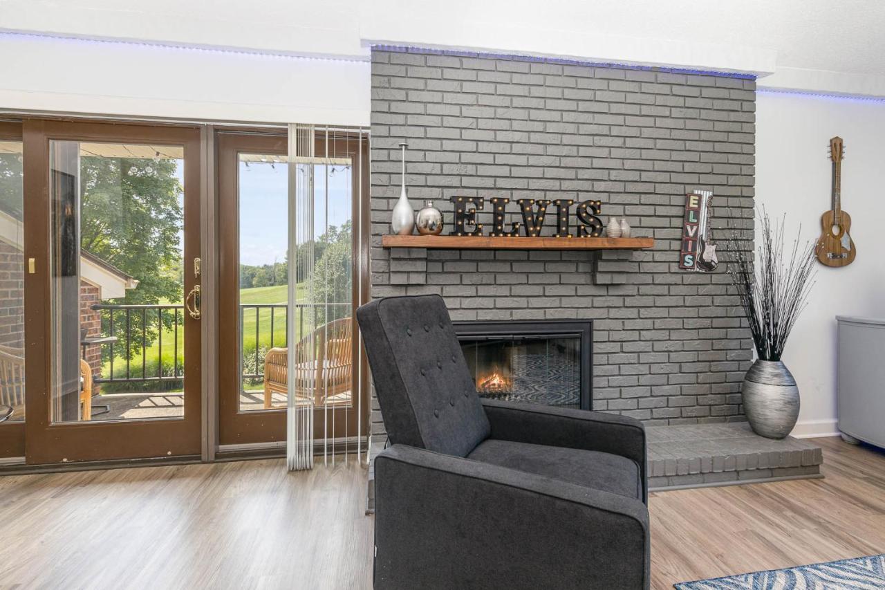 Large, Stunning Elvis Themed Condo,10 Min From Cvg Florence Luaran gambar