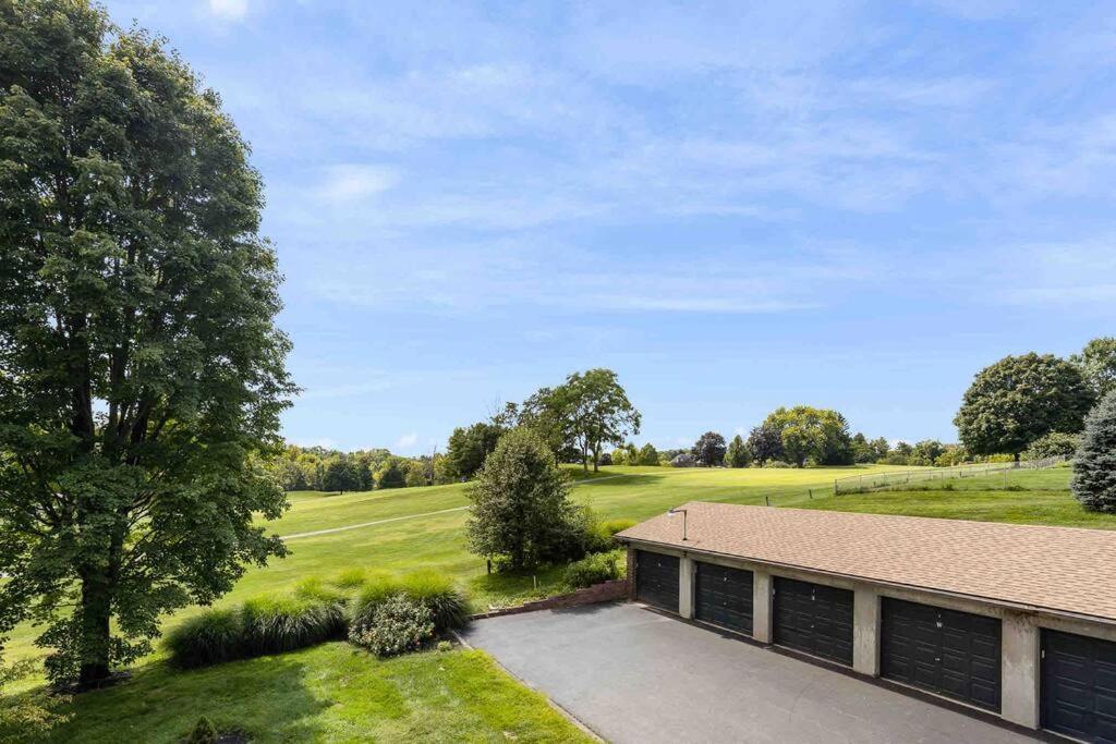 Large, Stunning Elvis Themed Condo,10 Min From Cvg Florence Luaran gambar